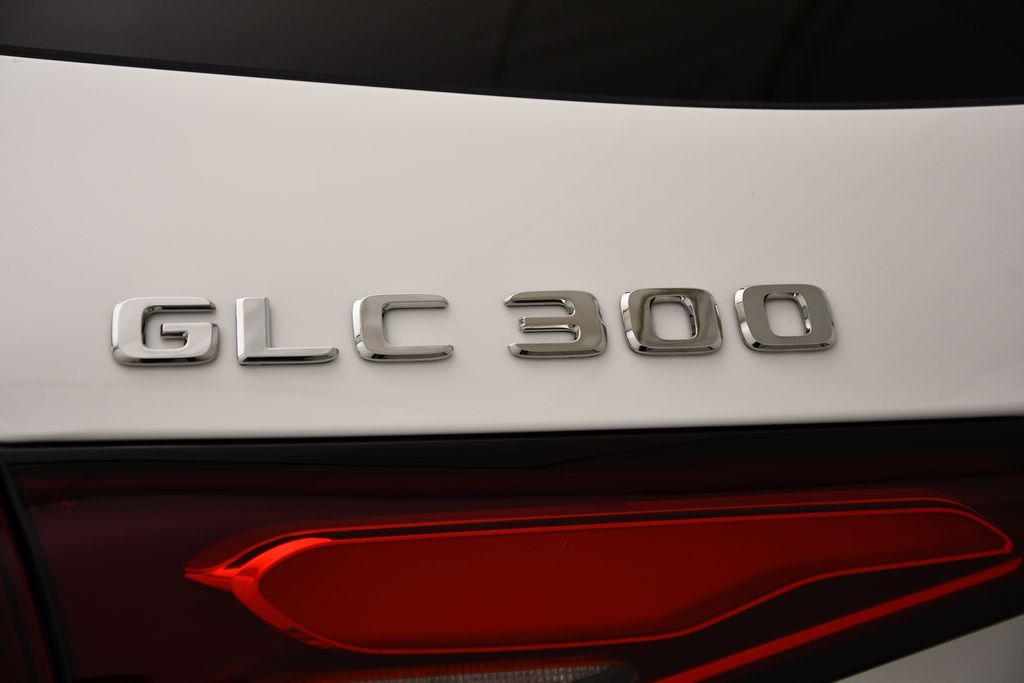 new 2025 Mercedes-Benz GLC 300 car, priced at $53,035