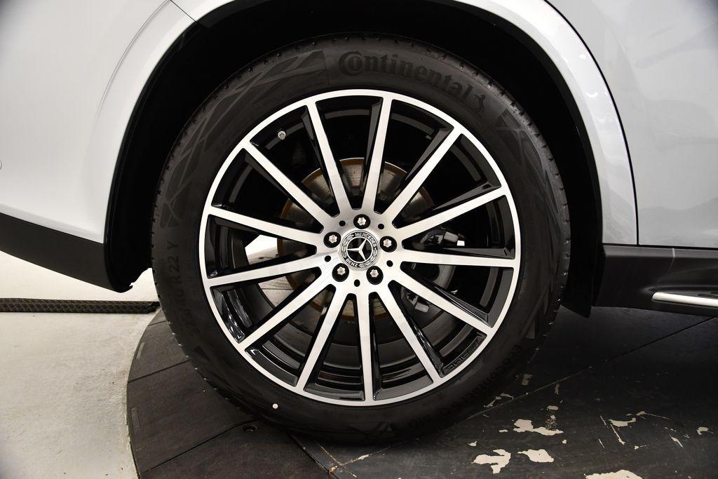 new 2025 Mercedes-Benz GLS 450 car, priced at $97,215