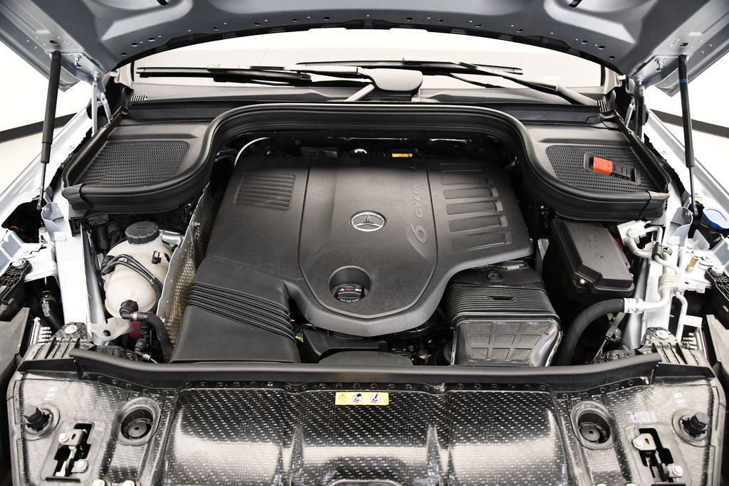 new 2025 Mercedes-Benz GLS 450 car, priced at $97,215