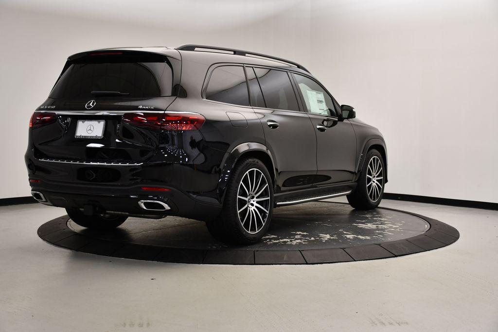 new 2025 Mercedes-Benz GLS 450 car, priced at $98,675
