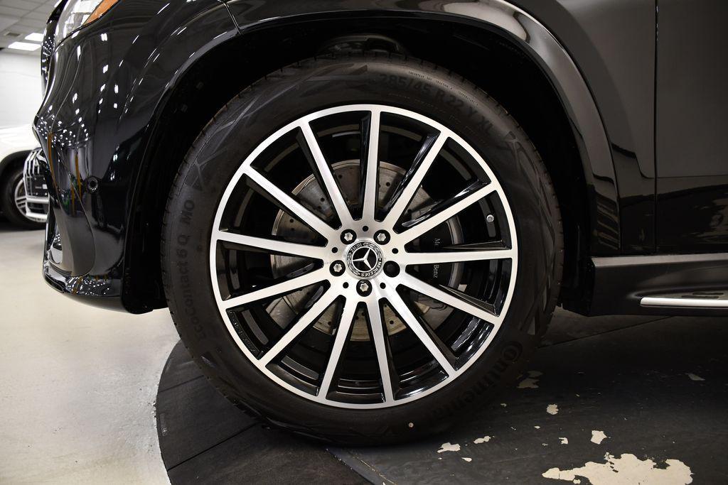 new 2025 Mercedes-Benz GLS 450 car, priced at $98,675