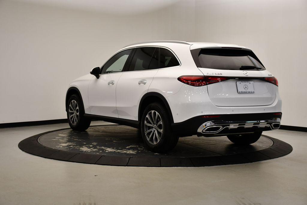 new 2025 Mercedes-Benz GLC 300 car, priced at $60,560