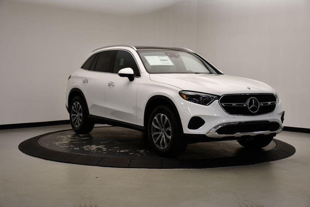 new 2025 Mercedes-Benz GLC 300 car, priced at $60,560