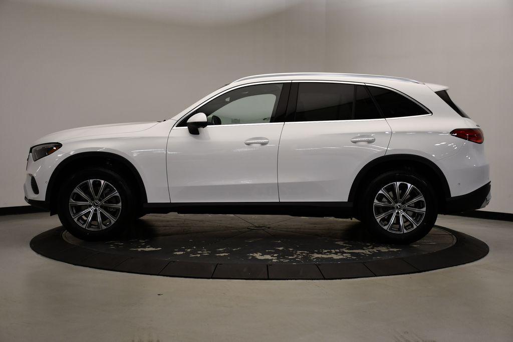 new 2025 Mercedes-Benz GLC 300 car, priced at $60,560