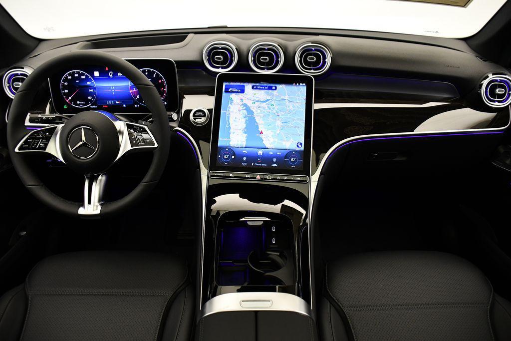 new 2025 Mercedes-Benz GLC 300 car, priced at $60,560