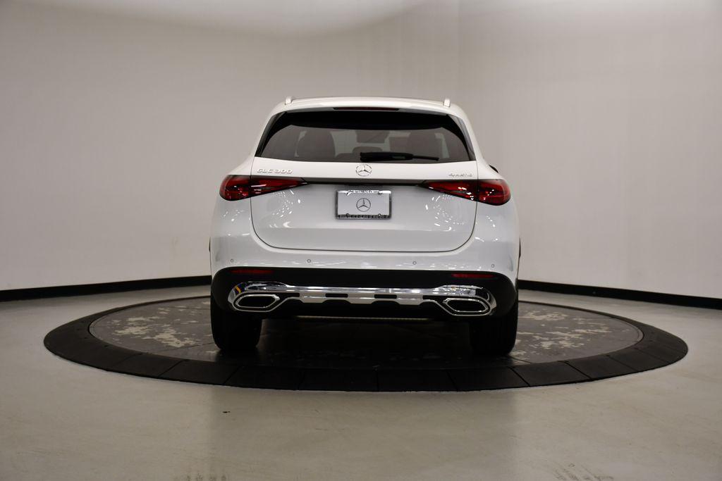 new 2025 Mercedes-Benz GLC 300 car, priced at $60,560