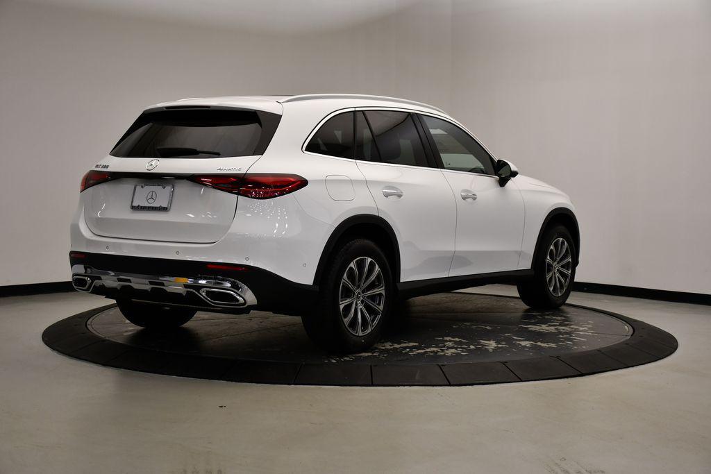 new 2025 Mercedes-Benz GLC 300 car, priced at $60,560