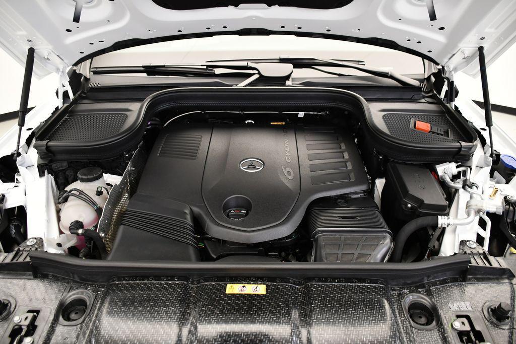 new 2026 Mercedes-Benz GLE 450 car, priced at $80,680