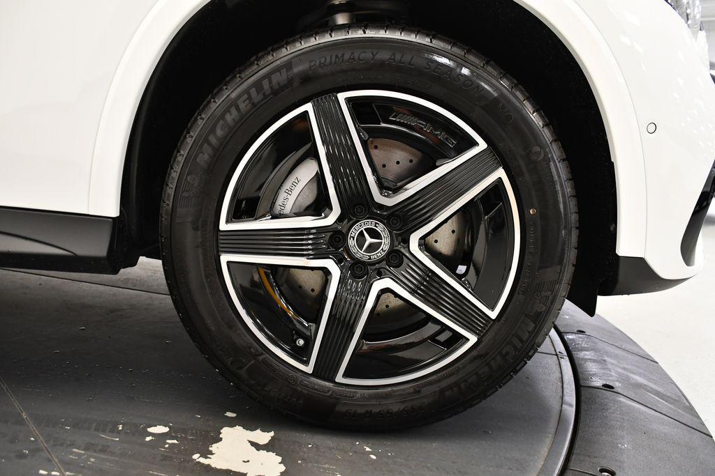 new 2026 Mercedes-Benz GLC 300 car, priced at $59,810