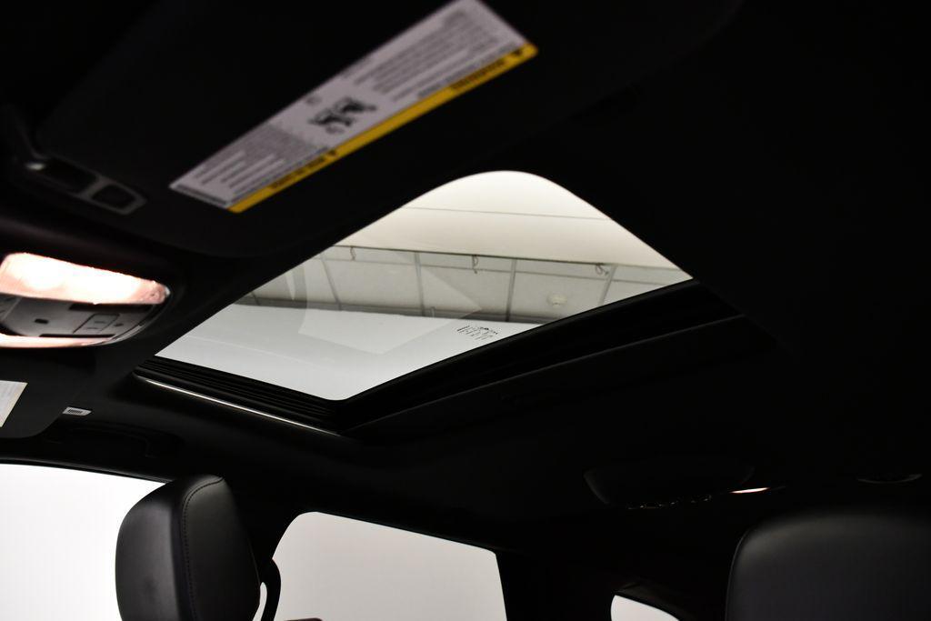 used 2022 Dodge Durango car, priced at $29,393