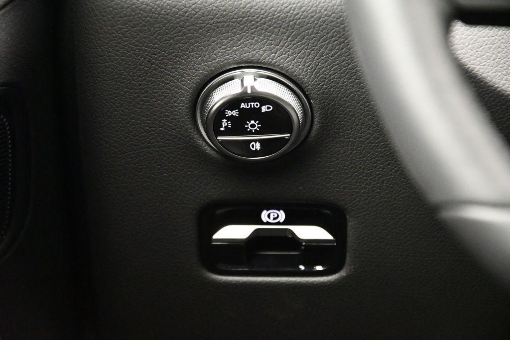 used 2025 Mercedes-Benz GLC 300 car, priced at $53,165