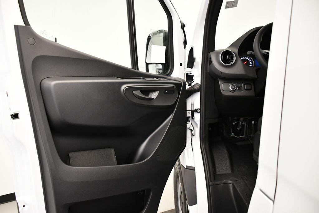 new 2026 Mercedes-Benz Sprinter 2500 car, priced at $59,080