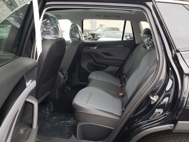 new 2026 Volkswagen Tiguan car, priced at $39,501