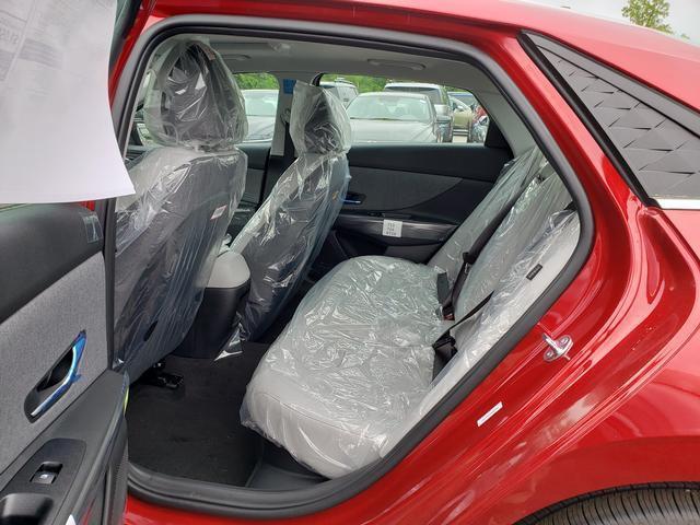 new 2025 Hyundai ELANTRA HEV car, priced at $31,453