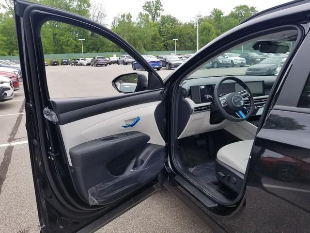 new 2025 Hyundai Tucson car, priced at $34,206