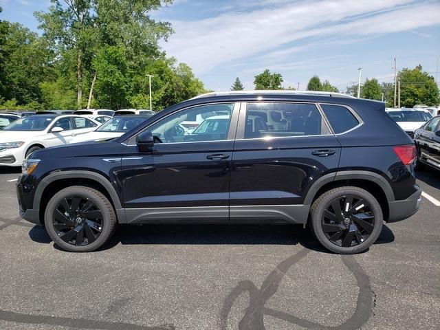 new 2024 Volkswagen Taos car, priced at $35,066