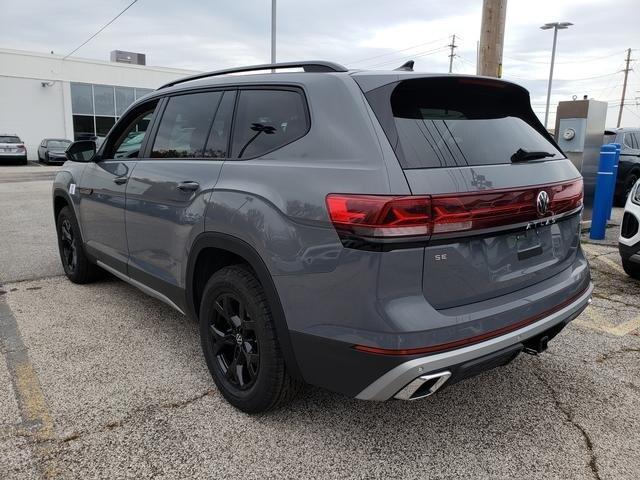 new 2025 Volkswagen Atlas car, priced at $48,198