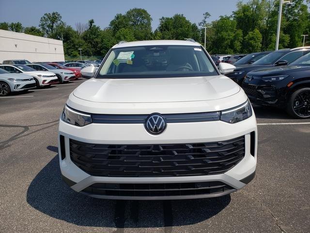 new 2025 Volkswagen Tiguan car, priced at $33,011