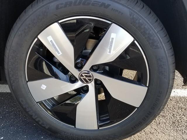 new 2025 Volkswagen Taos car, priced at $28,884