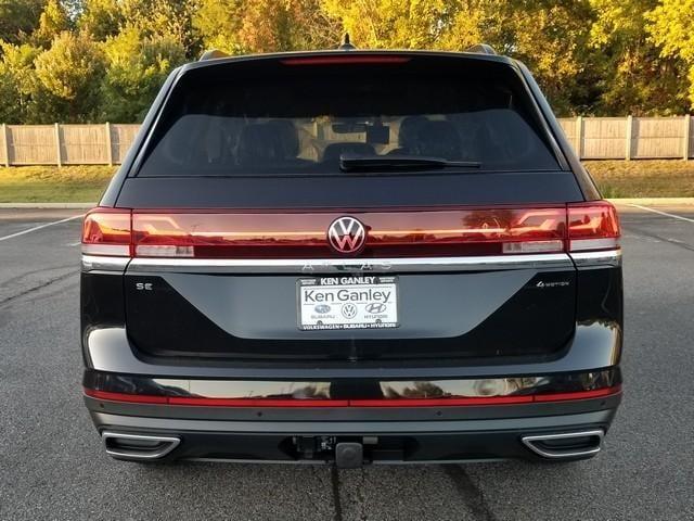 new 2026 Volkswagen Atlas car, priced at $49,720