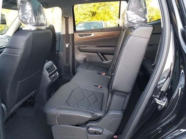new 2026 Volkswagen Atlas car, priced at $49,720