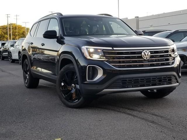 new 2026 Volkswagen Atlas car, priced at $49,720
