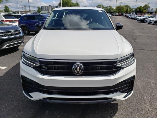 new 2024 Volkswagen Tiguan car, priced at $35,859