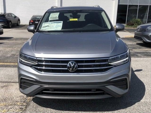 new 2024 Volkswagen Tiguan car, priced at $35,536