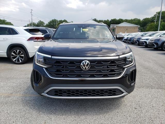 new 2025 Volkswagen Atlas Cross Sport car, priced at $42,632