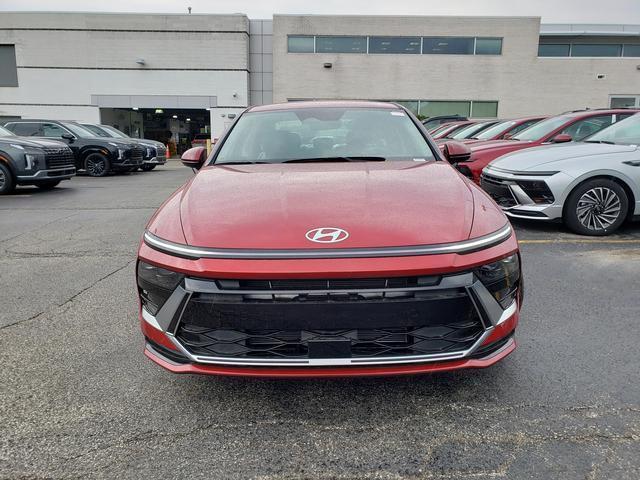 new 2025 Hyundai Sonata car, priced at $30,907