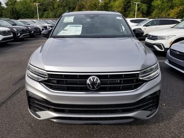 new 2024 Volkswagen Tiguan car, priced at $37,111