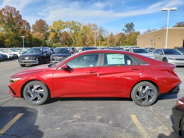 new 2025 Hyundai Elantra car, priced at $26,998