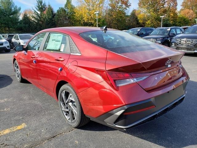 new 2025 Hyundai Elantra car, priced at $26,998