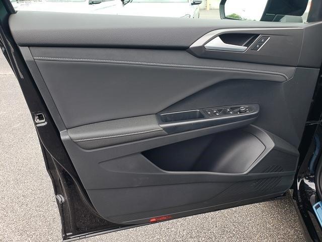new 2025 Volkswagen Taos car, priced at $32,875