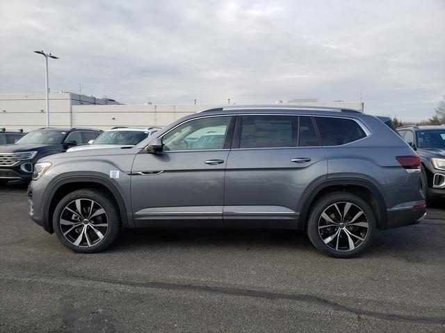 new 2025 Volkswagen Atlas car, priced at $54,140