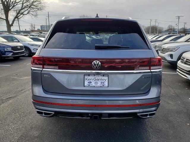 new 2025 Volkswagen Atlas car, priced at $54,140