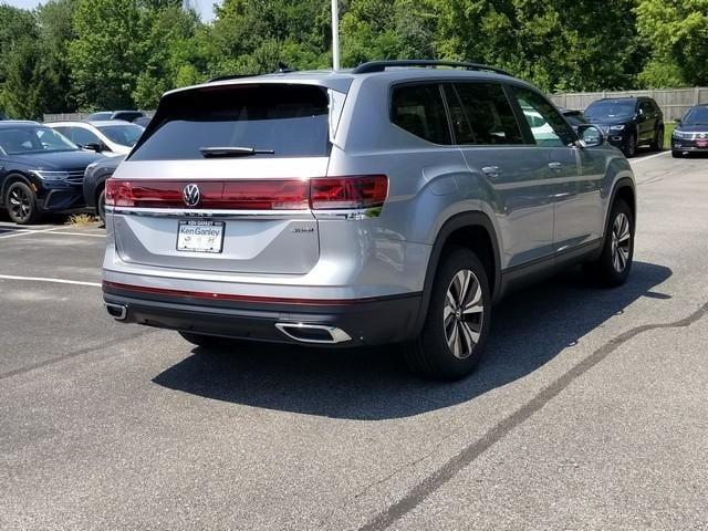 new 2025 Volkswagen Atlas car, priced at $42,052