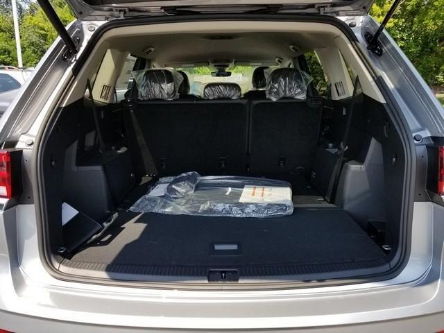 new 2025 Volkswagen Atlas car, priced at $42,052