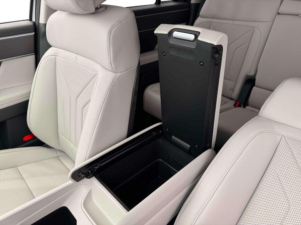 new 2026 Hyundai SANTA FE HEV car