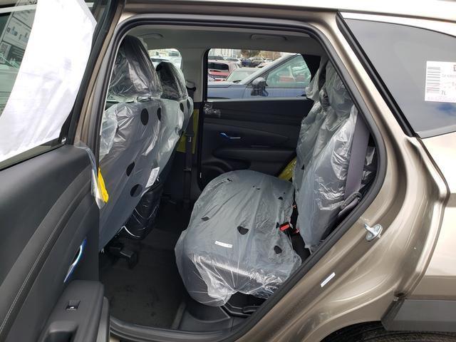 new 2026 Hyundai TUCSON Hybrid car, priced at $35,372