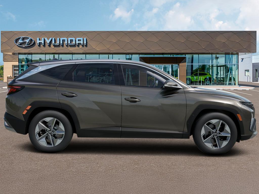 new 2026 Hyundai TUCSON Hybrid car, priced at $36,122