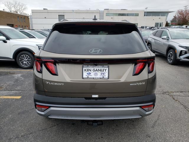 new 2026 Hyundai TUCSON Hybrid car, priced at $35,372