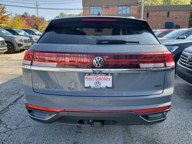 new 2024 Volkswagen Atlas Cross Sport car, priced at $45,701