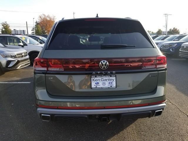 new 2025 Volkswagen Atlas car, priced at $47,163