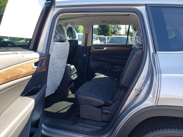 new 2026 Volkswagen Atlas car, priced at $49,928
