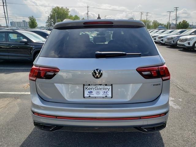 new 2024 Volkswagen Tiguan car, priced at $37,147