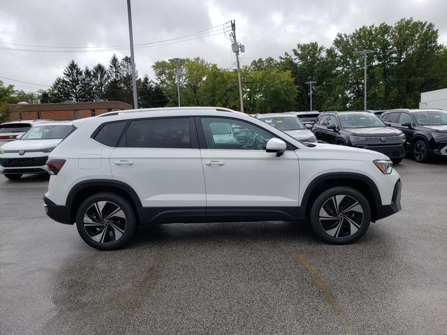 new 2025 Volkswagen Taos car, priced at $32,223