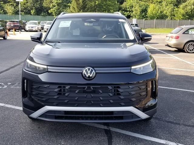 new 2025 Volkswagen Tiguan car, priced at $32,309