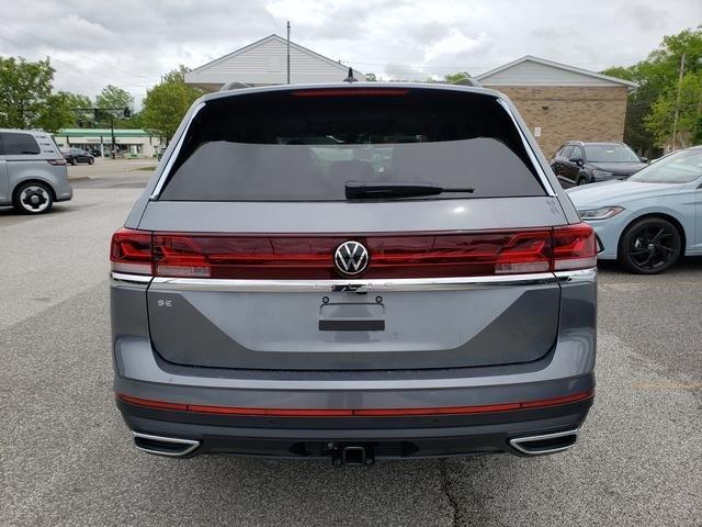 new 2025 Volkswagen ID.4 car, priced at $57,937