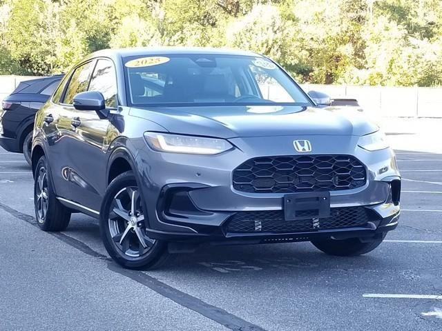 used 2025 Honda HR-V car, priced at $28,800